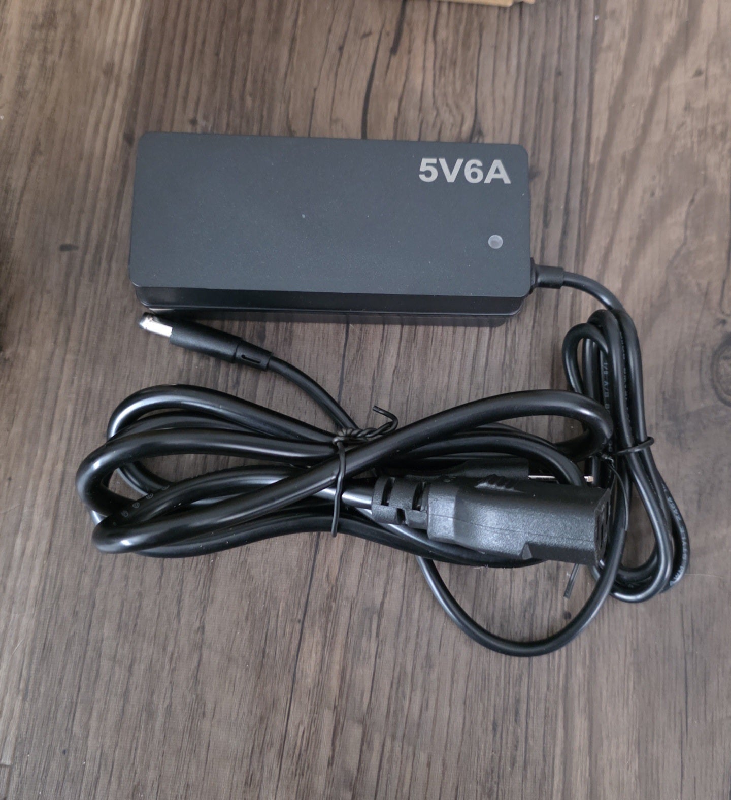 Bitaxe Gamma 601 V2 - 1.5 TH/s - Includes PSU